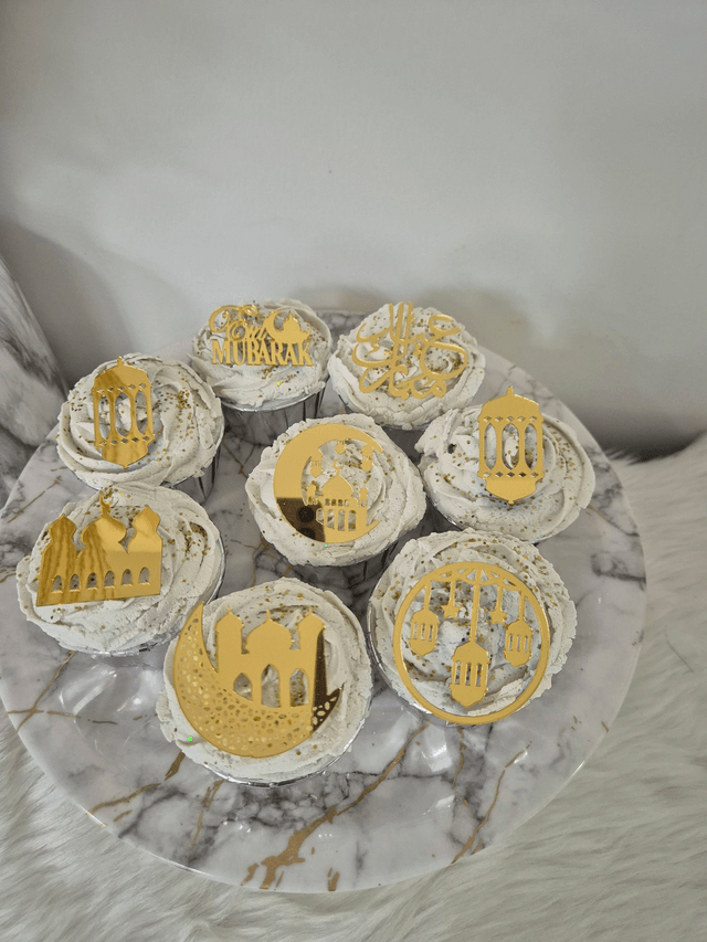Lot de 8 Cupcake toppers Eid mubarak en acrylique or clair  